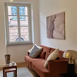 Deco *
