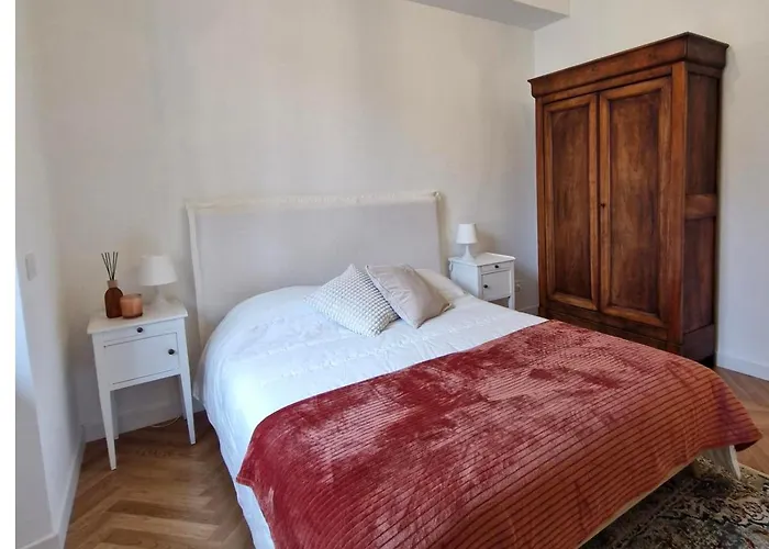 Apartamento Decò Alba (Piedmont)