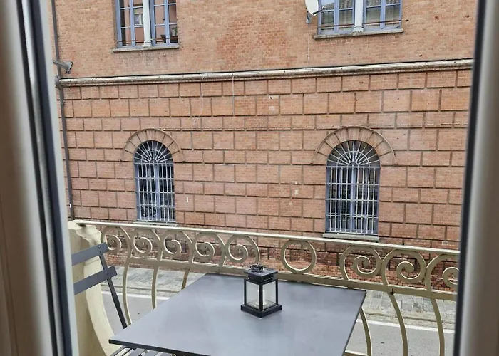 Decò Apartamento Alba (Piedmont)
